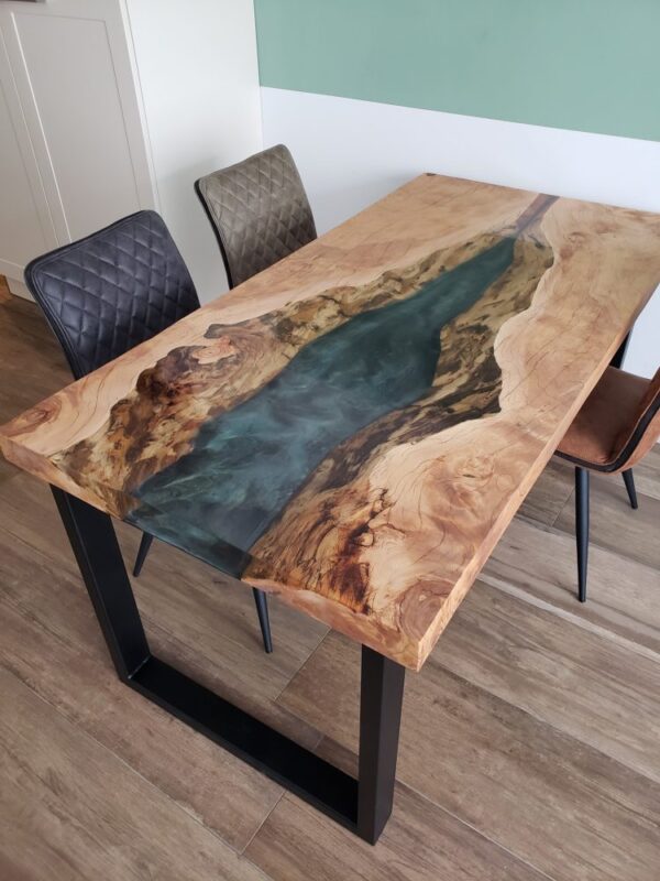 Houten Epoxy tafel kopen? | op maat gemaakt - iQonya
